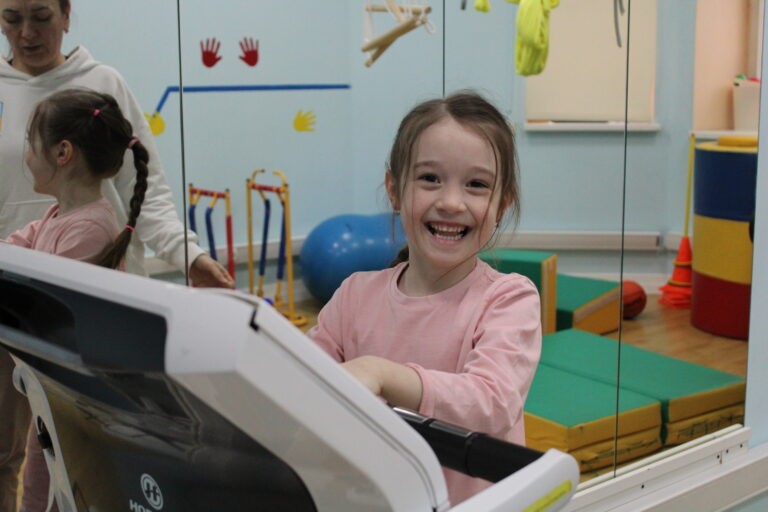 Алиса Майорова, 6 лет