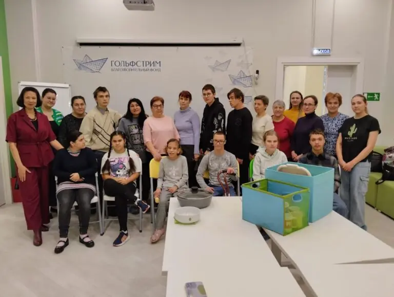 Кулинарная практика в Подростковом клубе — подготовка к Новогоднему карнавалу